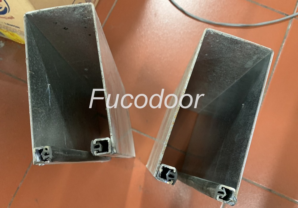 Cửa cuốn siêu trường sơn tĩnh điện dầy 1.5ly, ray bản 200mm và 150mm, Fucodoor